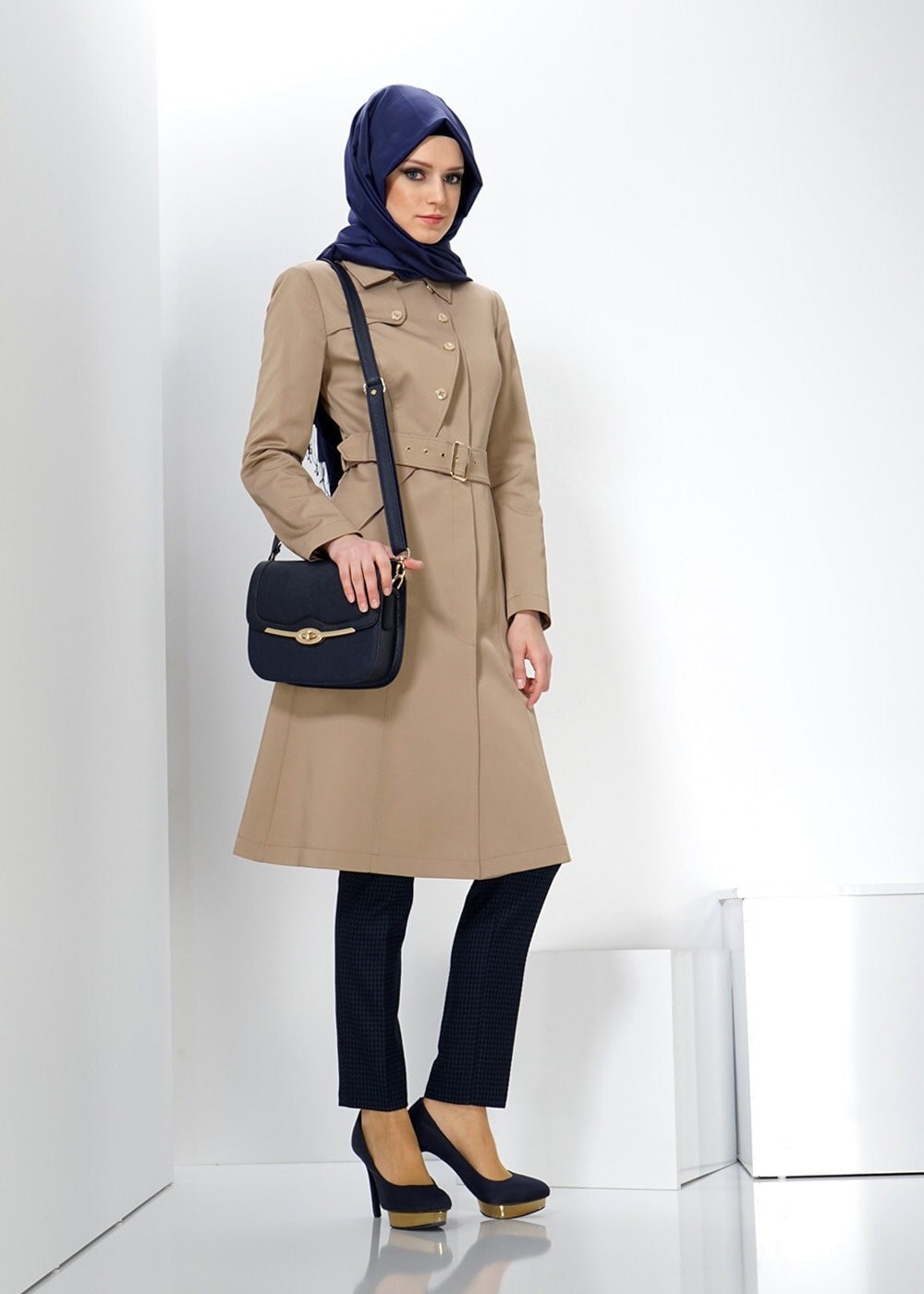 Tesettür giyim BEJ 1393 TRENÇKOT