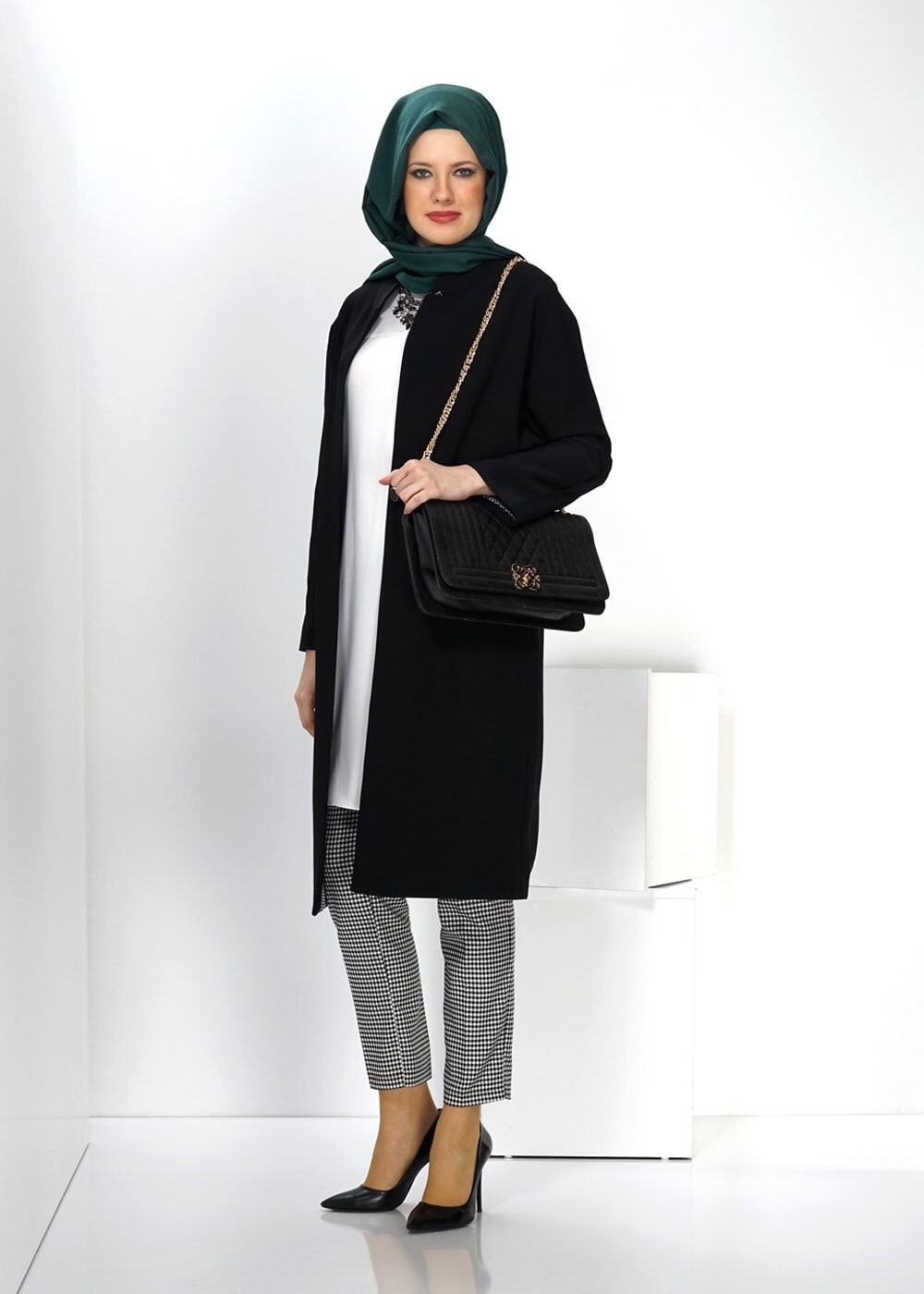 Tesettür giyim SİYAH 1404 TRENÇKOT 