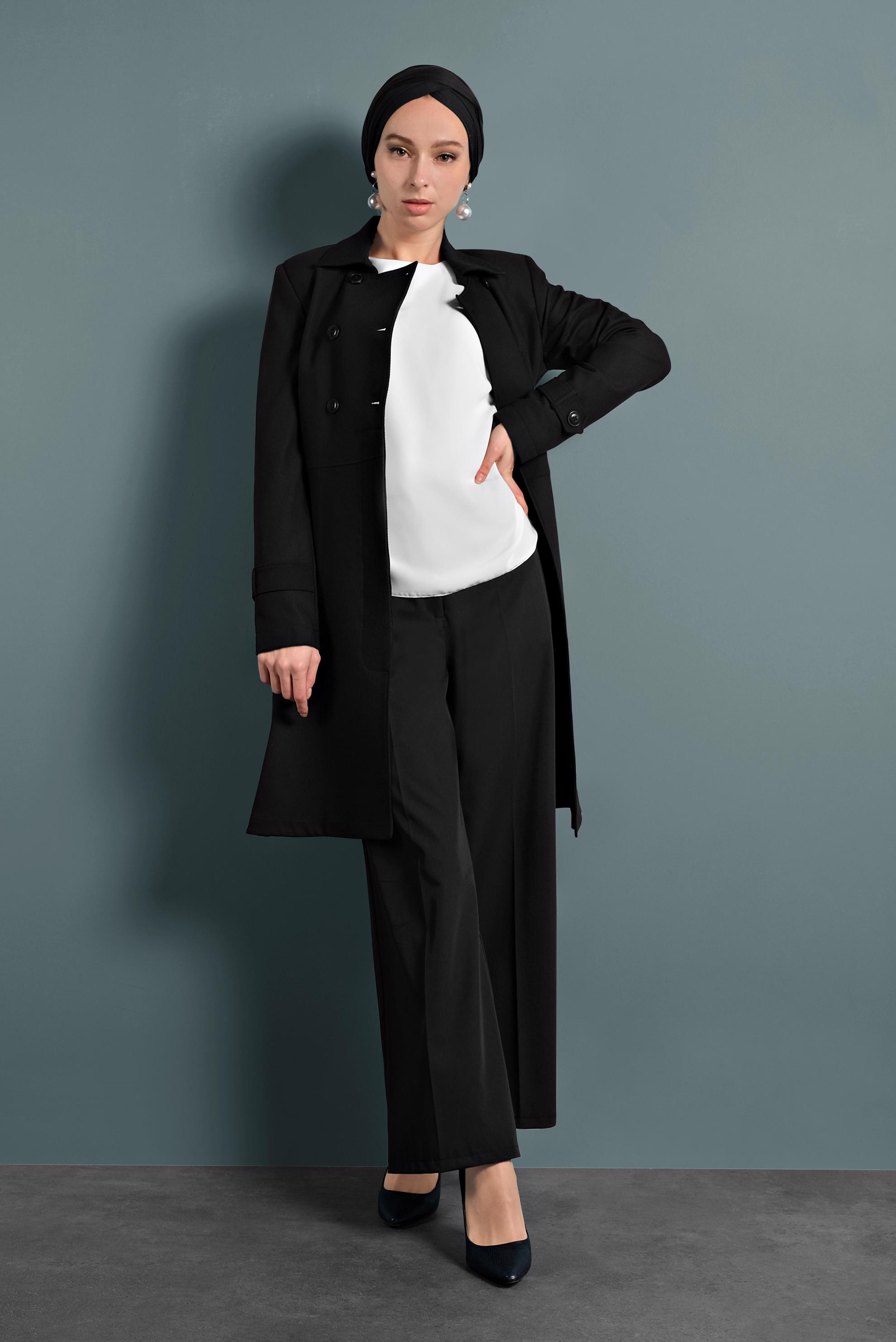 Tesettür giyim SİYAH ETEĞİ VOLANLI TRENÇKOT 1405