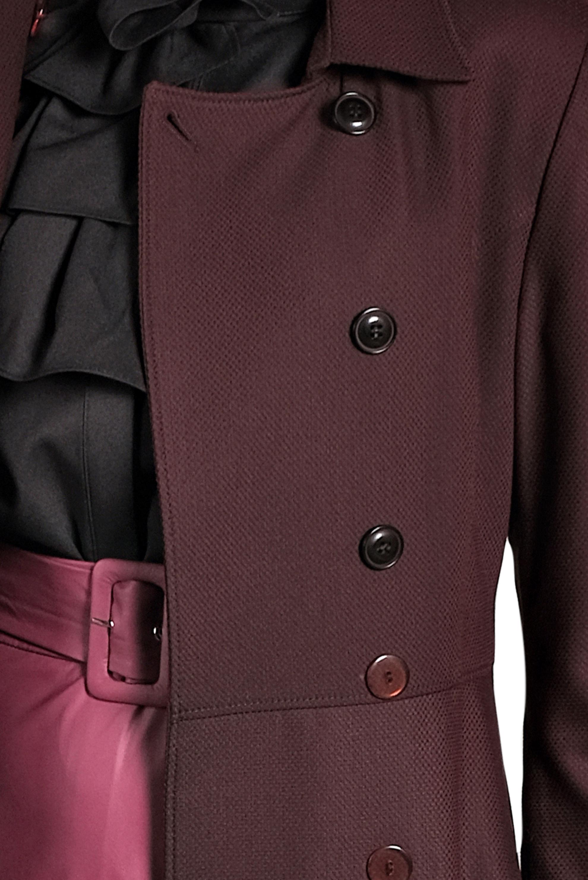 Tesettür giyim BORDO ETEĞİ VOLANLI TRENÇKOT 1405