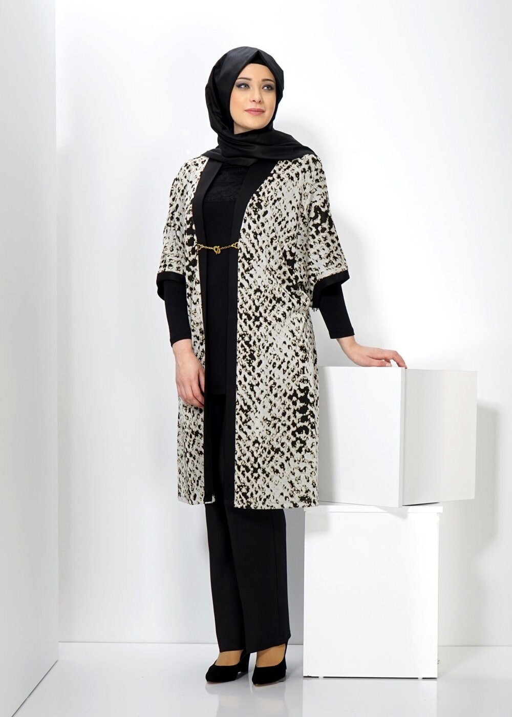 Vêtements hijab NOIR GILET EN TRICOT AGRAFE À DEVANT 2436 