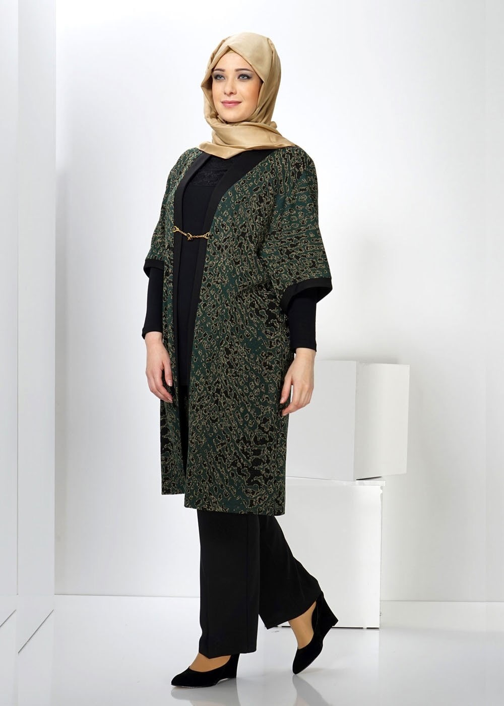 Hijab clothing GREEN KNIT CLASP-FRONT VEST 2436 