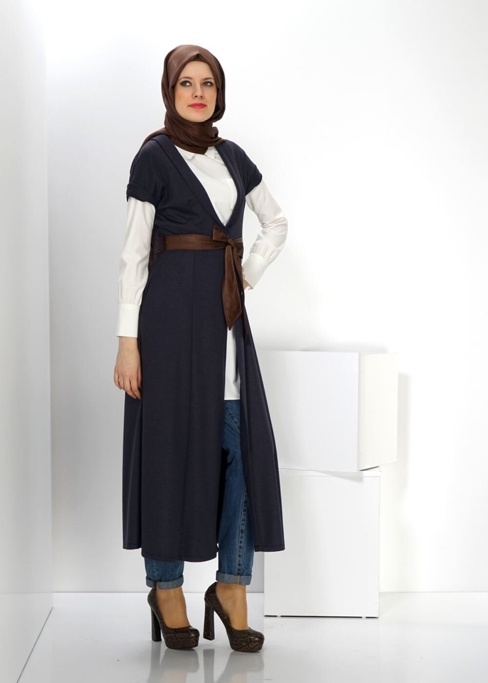 Tesettür giyim LACİVERT 4513 YELEK