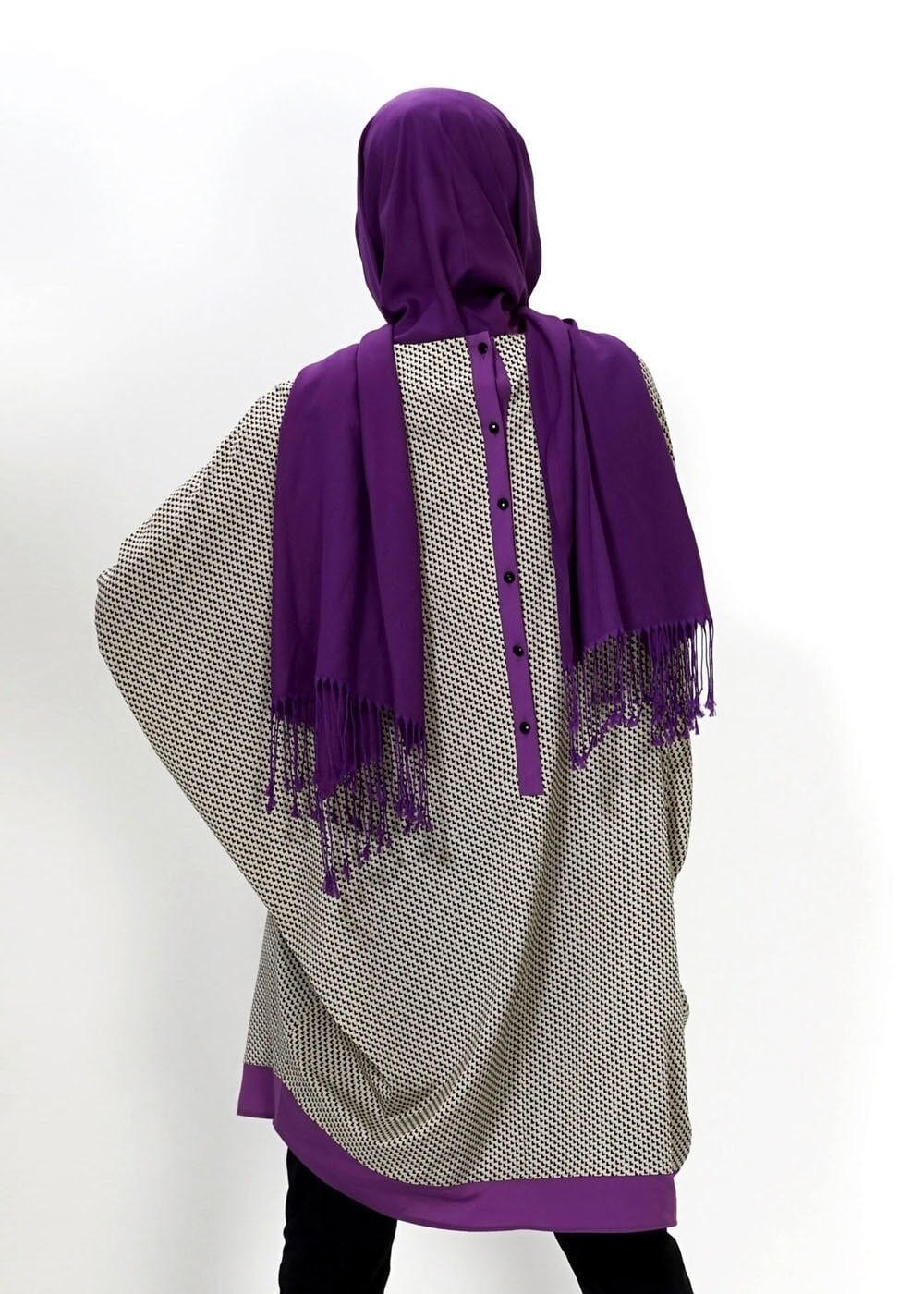 Tesettür giyim BEJ ARKASI DÜĞME DETAYLI TUNİK 4508 