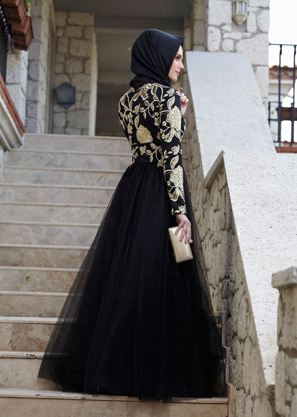 Tesettür giyim ALTIN İŞLEME DETAYLI TÜLLÜ ABİYE ELBİSE 5017 
