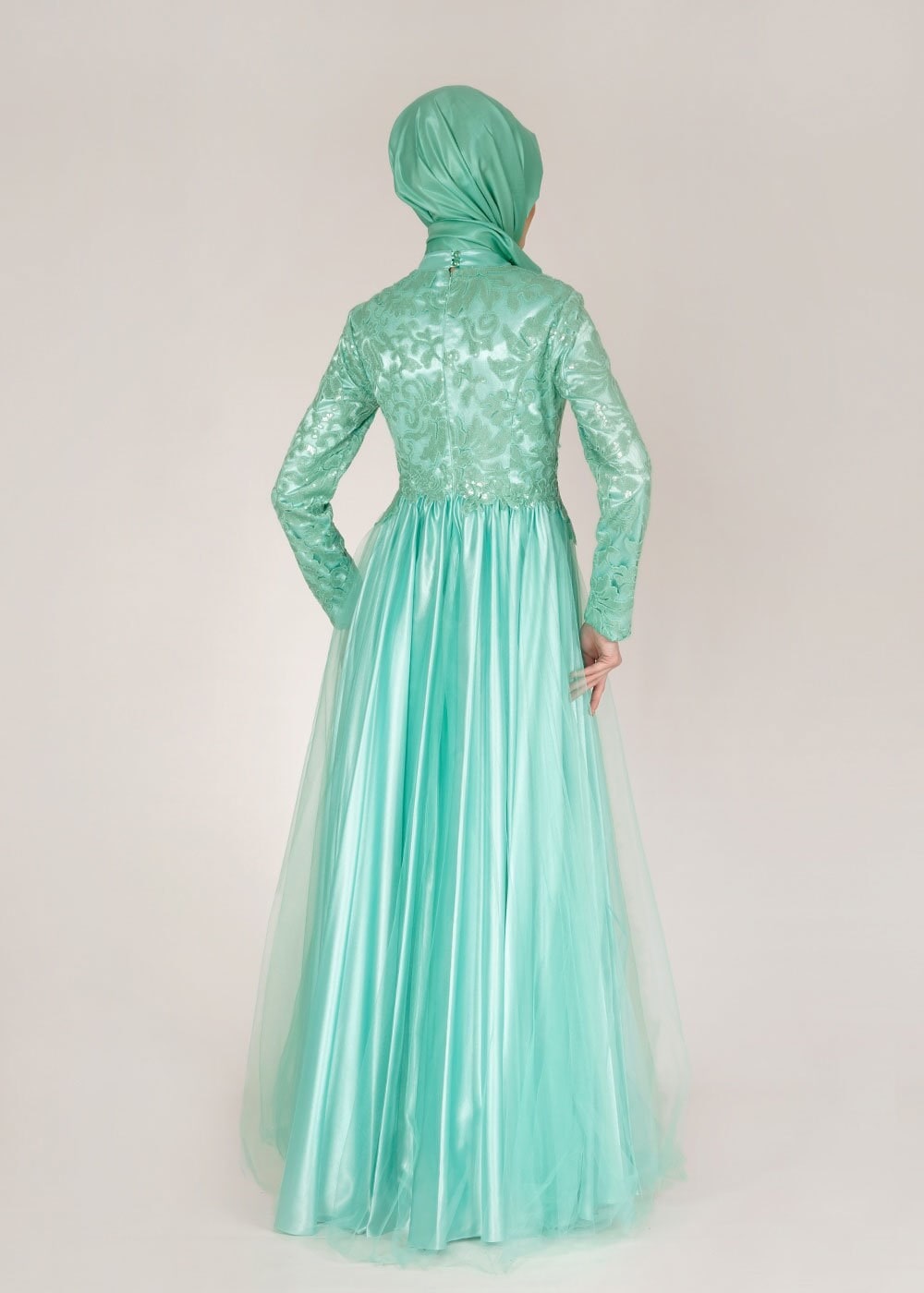 Tesettür giyim YEŞİL PUL PAYET İŞLEMELİ ABİYE ELBİSE 5018