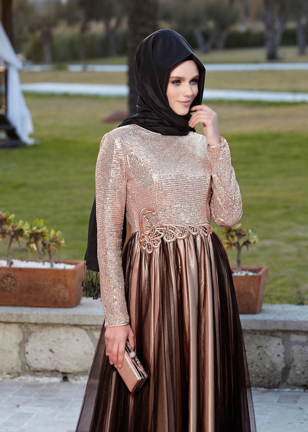 Tesettür giyim PUDRA PUL PAYET İŞLEMELİ PİLİSELİ ABİYE ELBİSE 5019