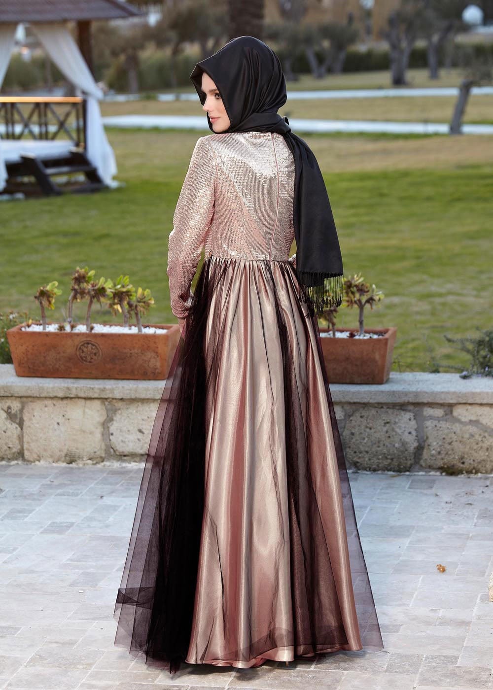 Tesettür giyim PUDRA PUL PAYET İŞLEMELİ PİLİSELİ ABİYE ELBİSE 5019