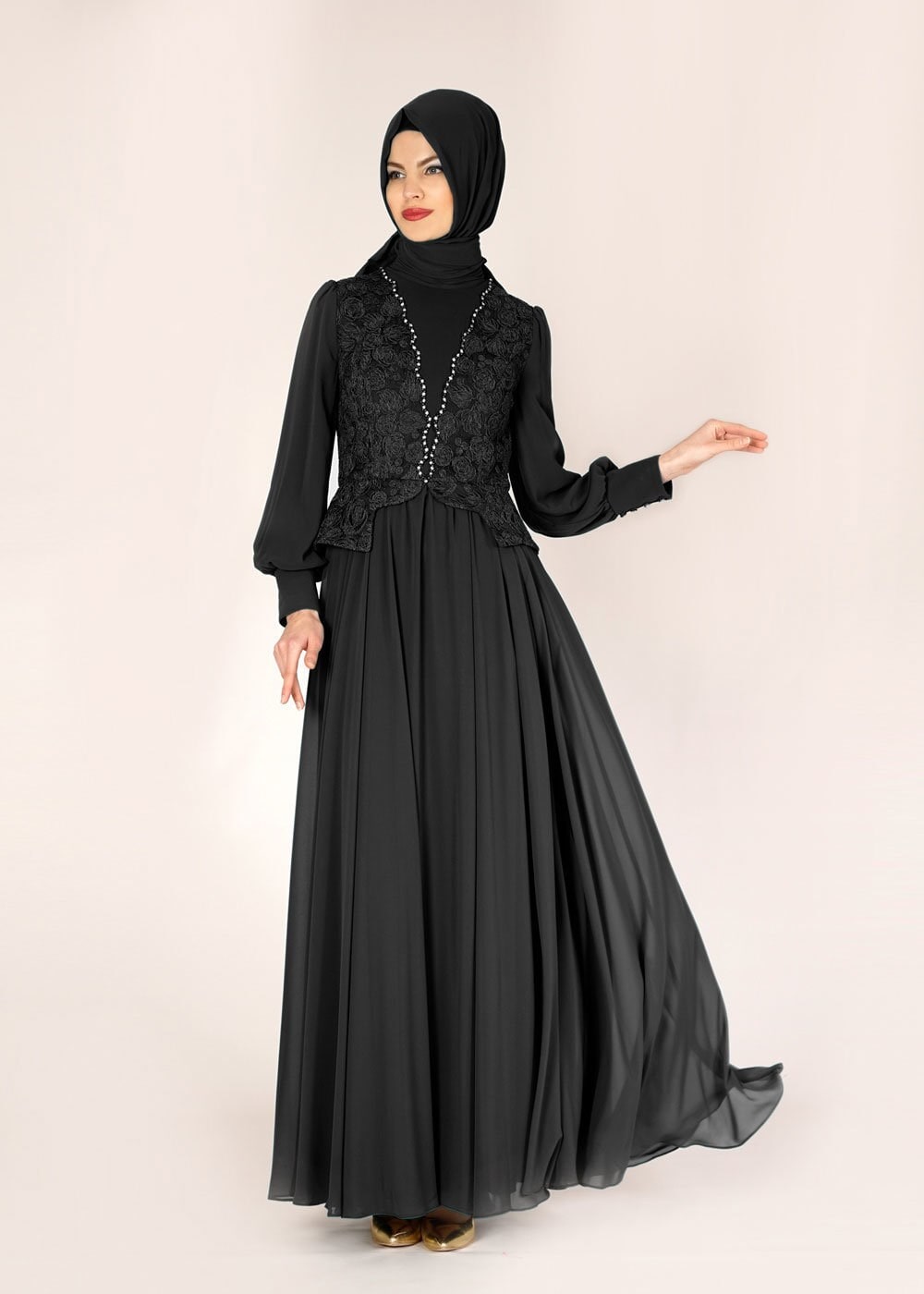 Tesettür giyim SİYAH İŞLEMELİ TAŞ DETAYLI ŞİFON ABİYE ELBİSE 5052  