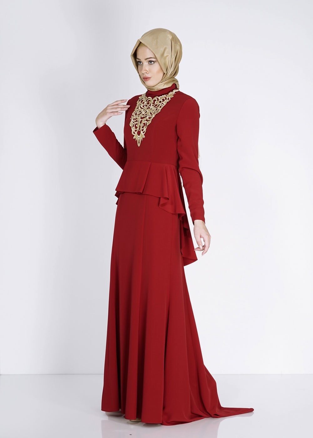 Tesettür giyim BORDO İŞLEME DETAYLI VOLANLI ABİYE 5059 