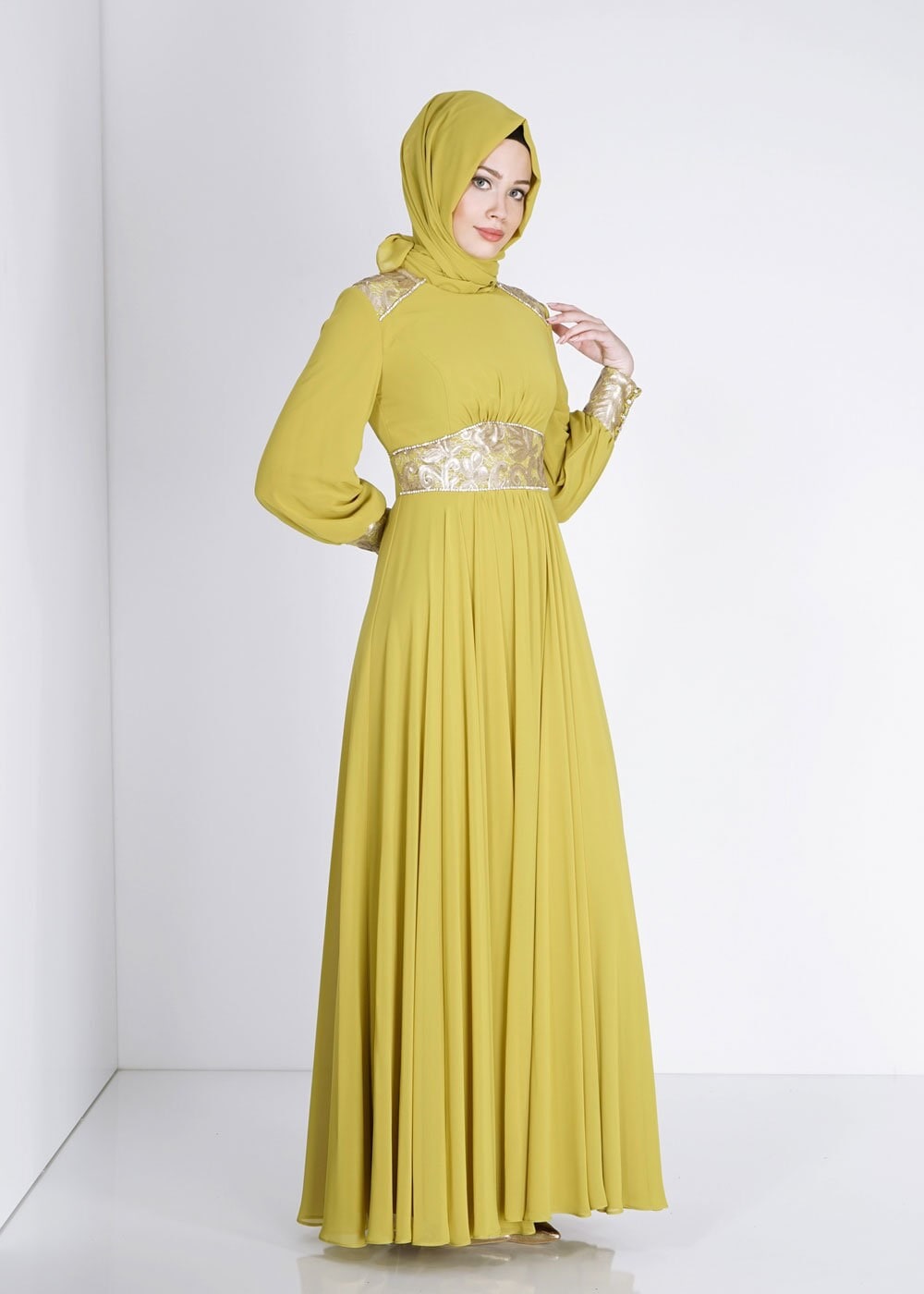 Tesettür giyim YEŞİL DANTEL DETAYLI TAŞ DÜĞMELİ ABİYE ELBİSE 5068