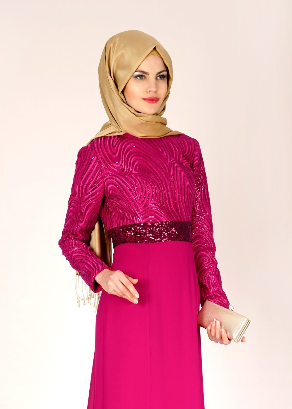 Tesettür giyim FUŞYA PUL PAYETLİ TAŞ DÜĞME DETAYLI ABİYE ELBİSE 5083