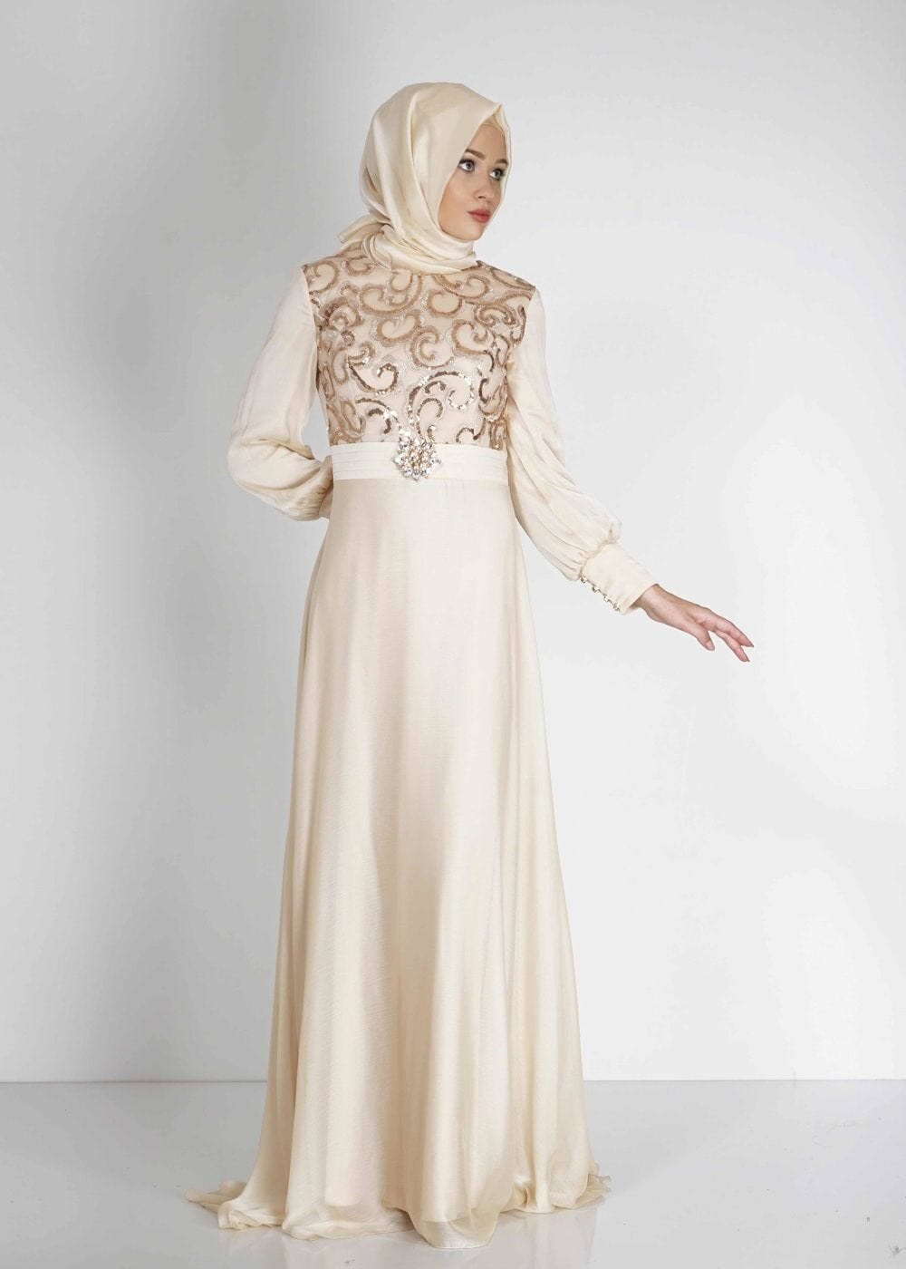 Tesettür giyim BEJ PUL PAYETLİ DÜĞME DETAYLI ŞİFON ABİYE ELBİSE 5086