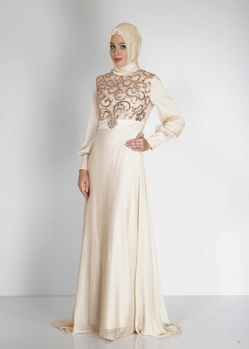 Tesettür giyim BEJ PUL PAYETLİ DÜĞME DETAYLI ŞİFON ABİYE ELBİSE 5086