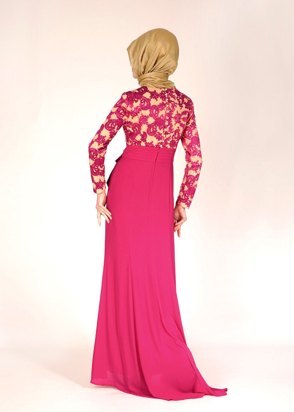 Tesettür giyim FUŞYA İŞLEMELİ KREP ABİYE ELBİSE 5088