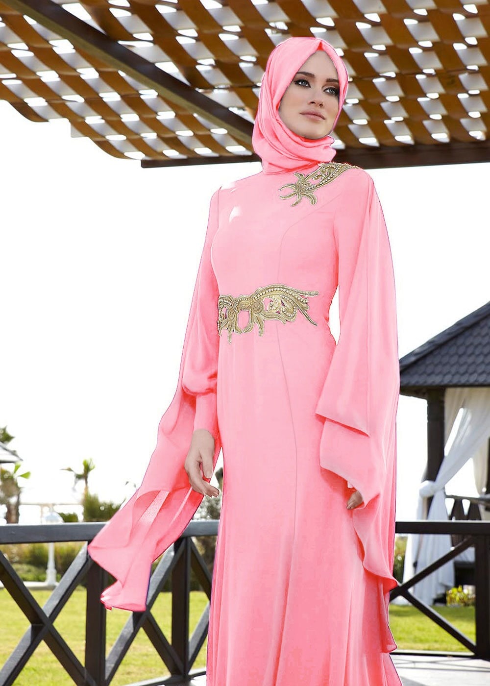 Tesettür giyim PEMBE KOLLARI VOLANLI TAŞ İŞLEMELİ ABİYE ELBİSE 5091