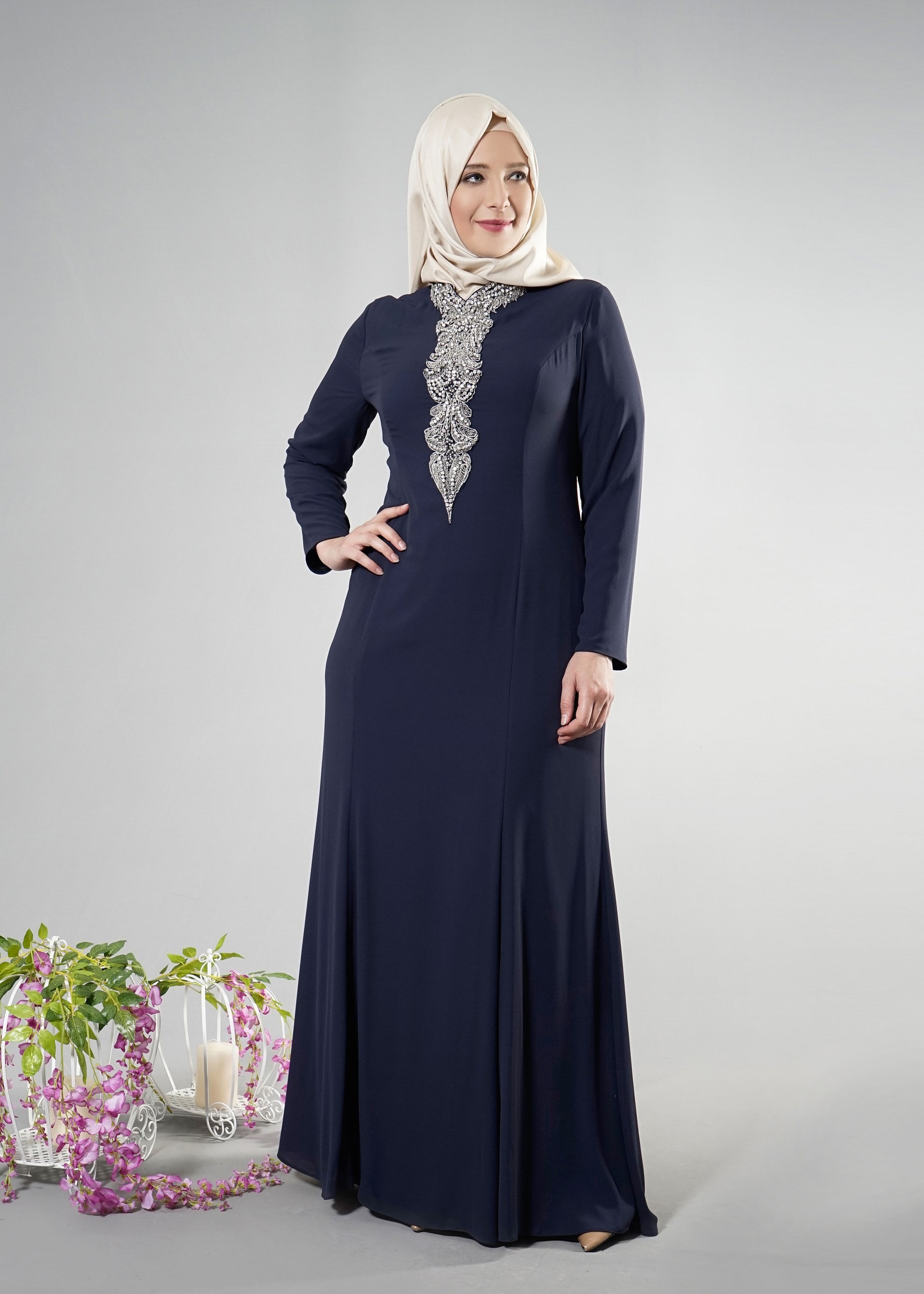 Tesettür giyim LACİVERT TAŞ DETAYLI ABİYE ELBİSE 5094