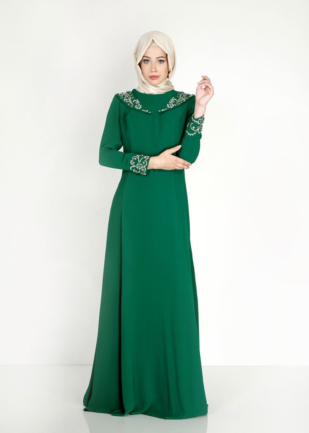 Tesettür giyim YEŞİL BONCUK İŞLEMELİ ABİYE ELBİSE 5102