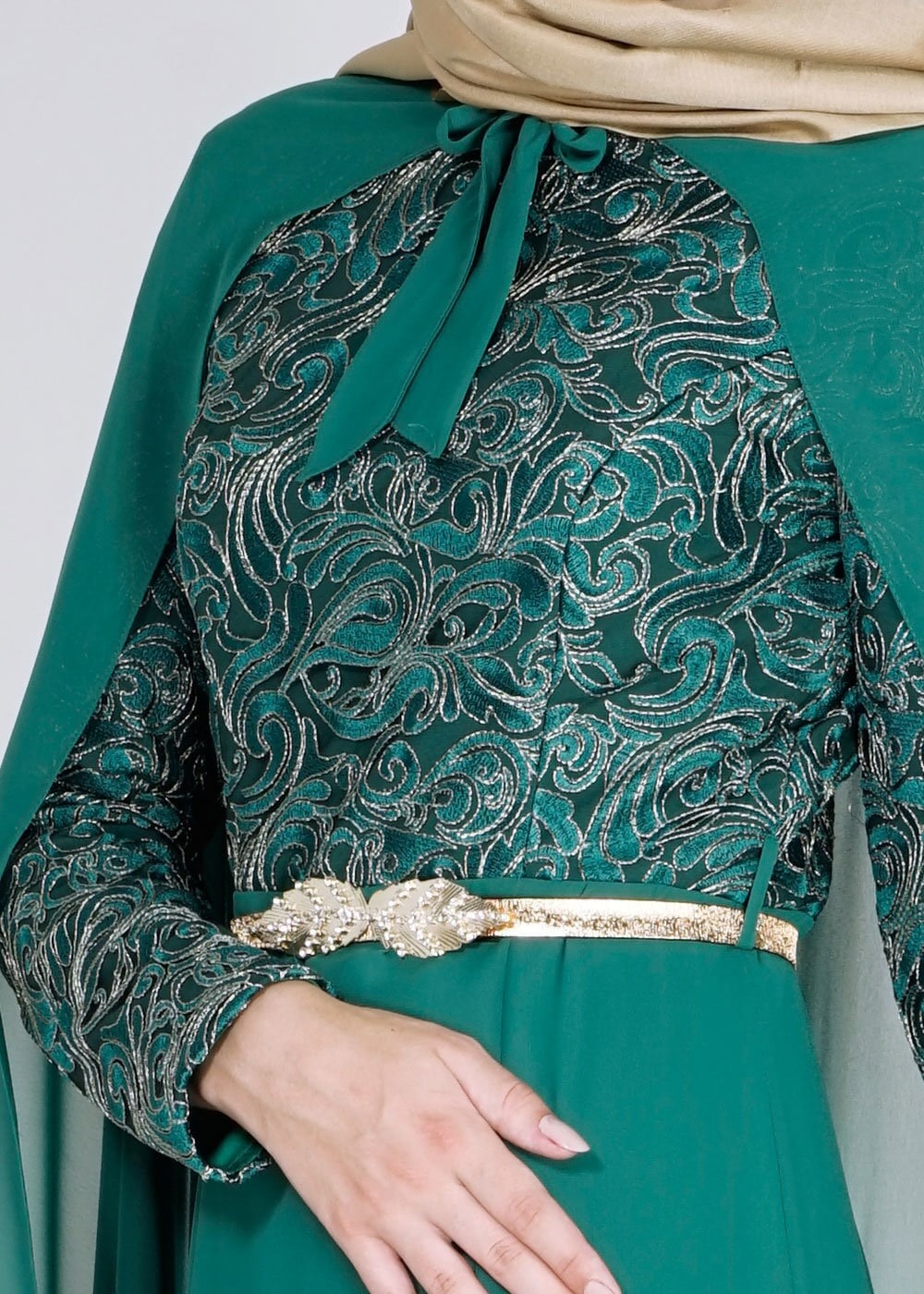 Tesettür giyim YEŞİL DESENLİ PELERİN DETAYLI ŞİFON ABİYE ELBİSE 5132