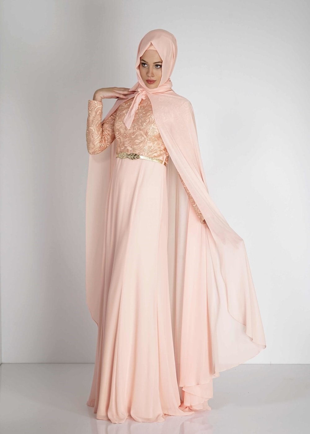 Tesettür giyim PUDRA DESENLİ PELERİN DETAYLI ŞİFON ABİYE ELBİSE 5132