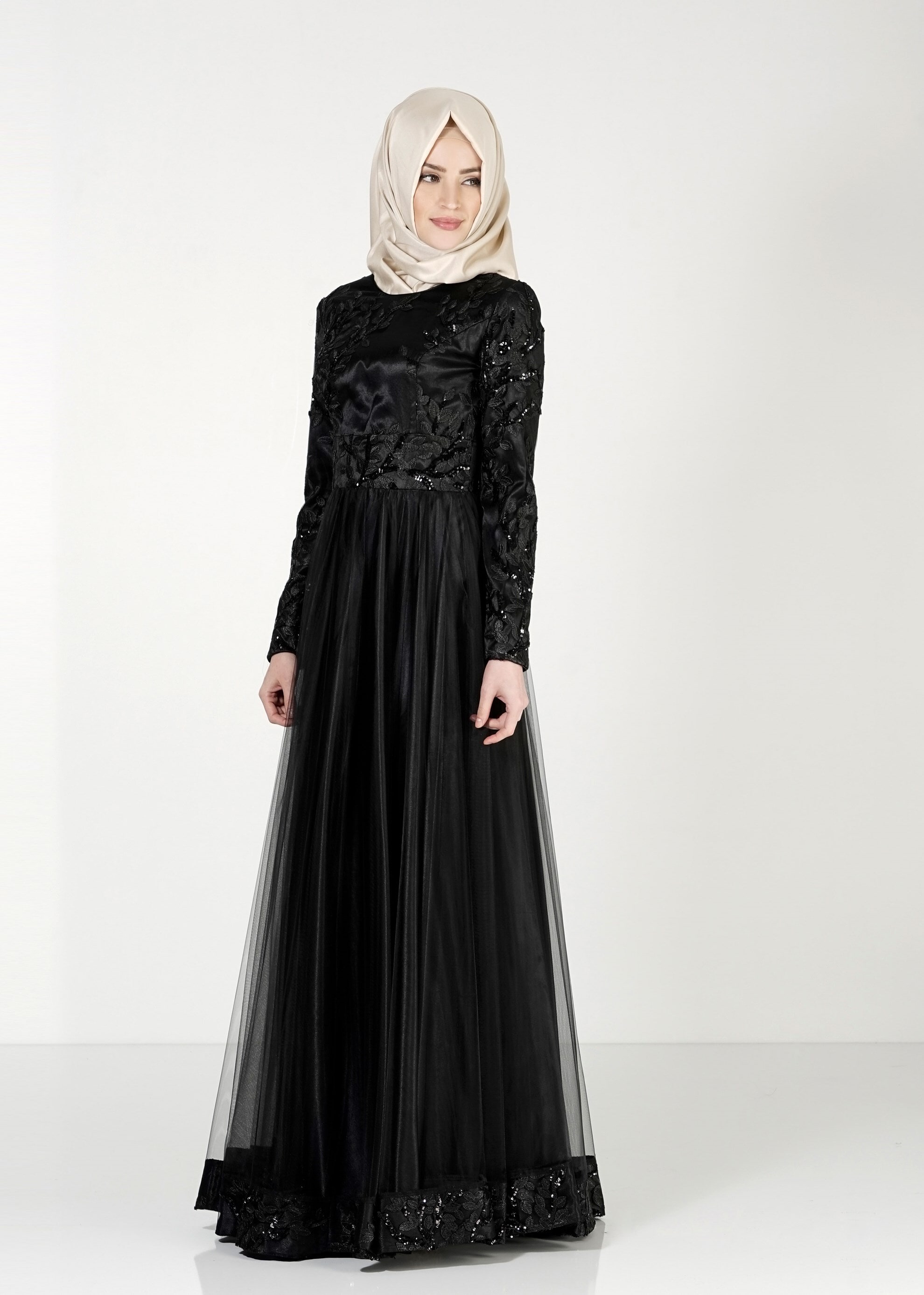 Tesettür giyim SİYAH PUL PAYET İŞLEMELİ ABİYE ELBİSE 5154 
