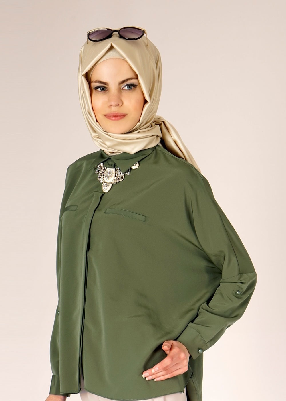 Tesettür giyim HAKİ 4475 CARETTA BLUZ 36/46 TEK40