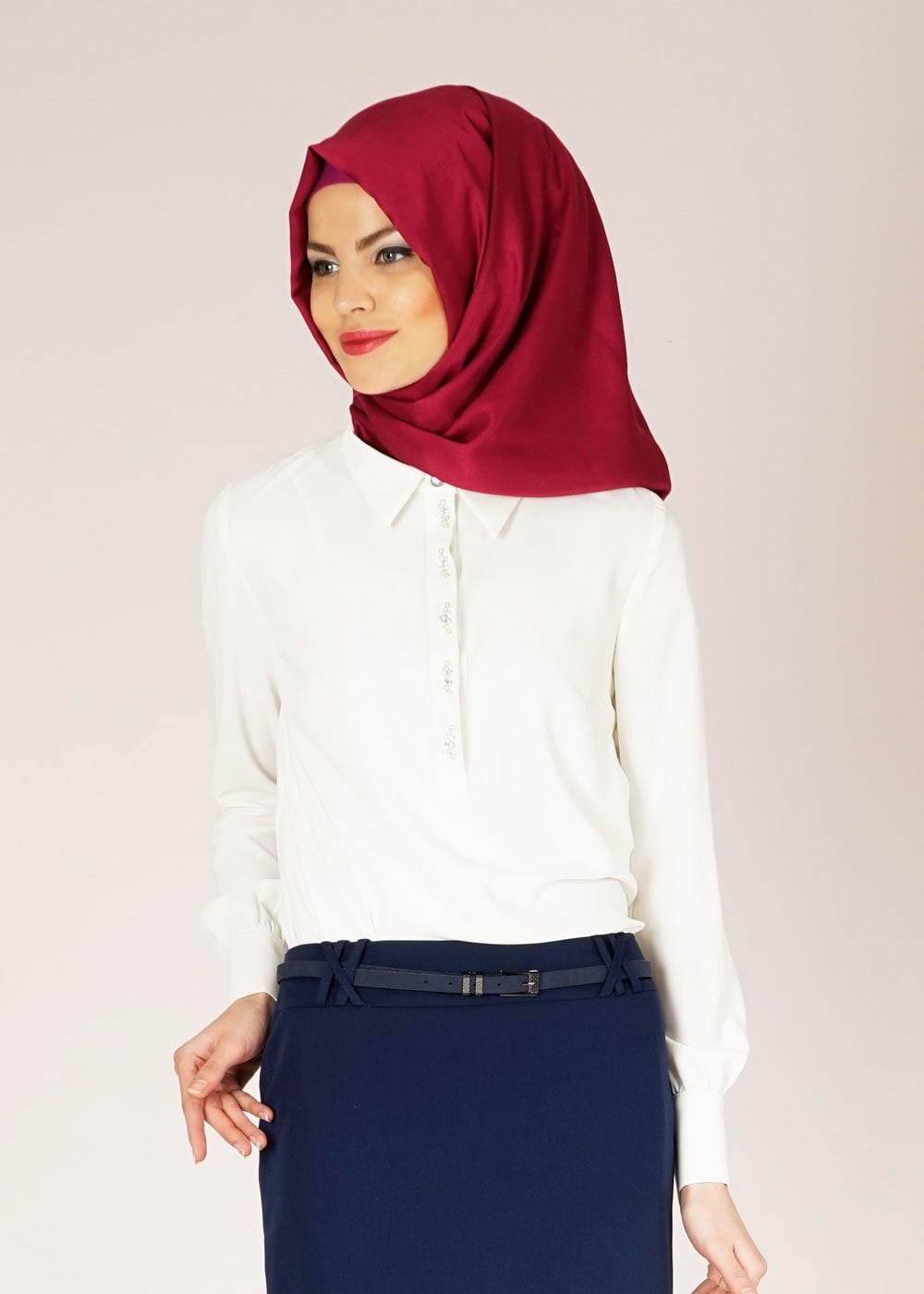 Tesettür giyim BEYAZ 4572 LORA BLUZ 36/44 TEK38