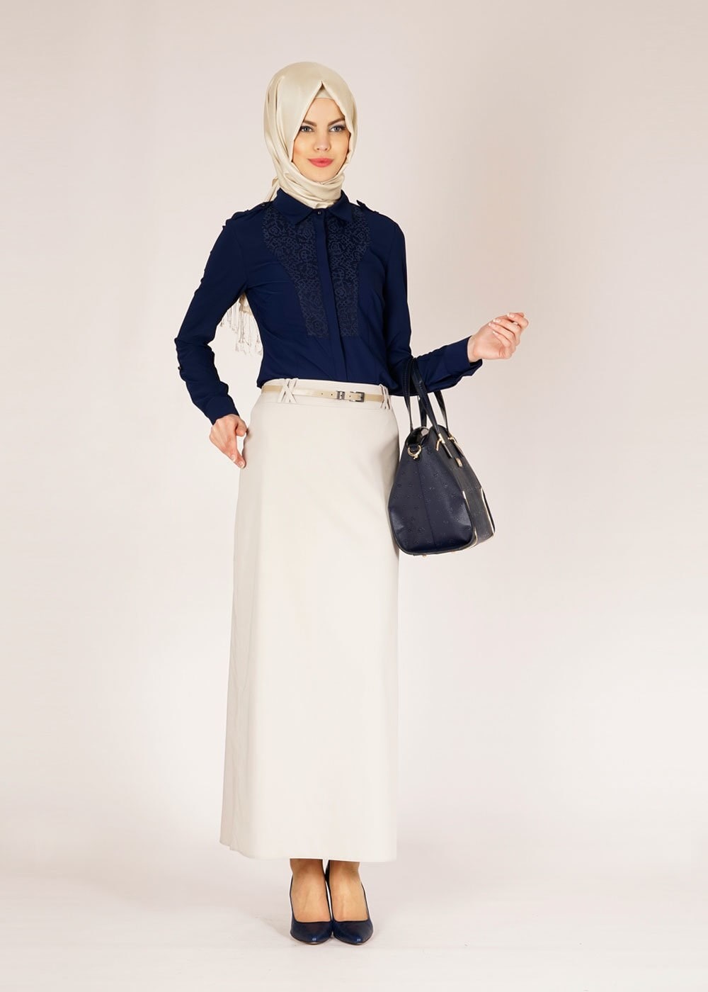 Tesettür giyim LACİVERT 4657 LORA BLUZ 38/46 TEK38