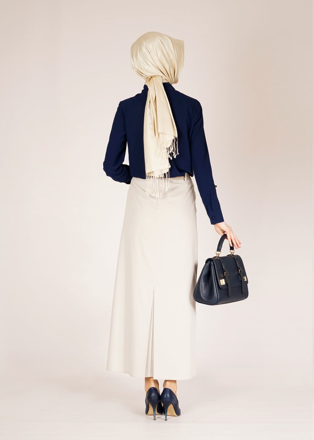 Tesettür giyim LACİVERT 4658 Lora Tesettür Bluz