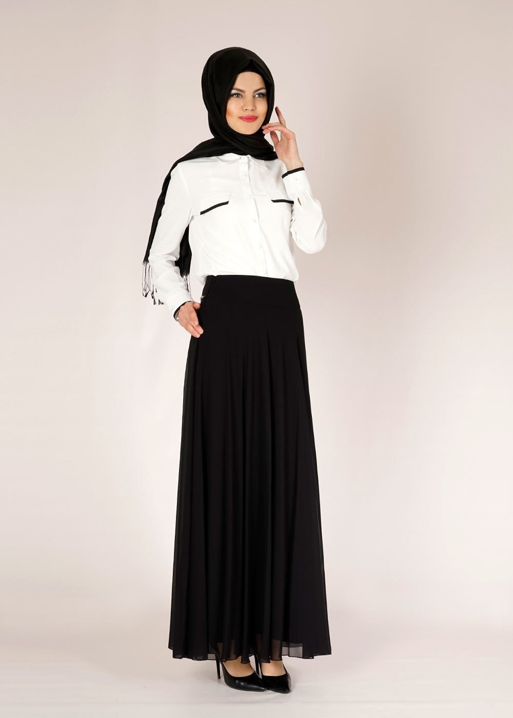 Tesettür giyim BEYAZ 4680 LORA BLUZ 38/46