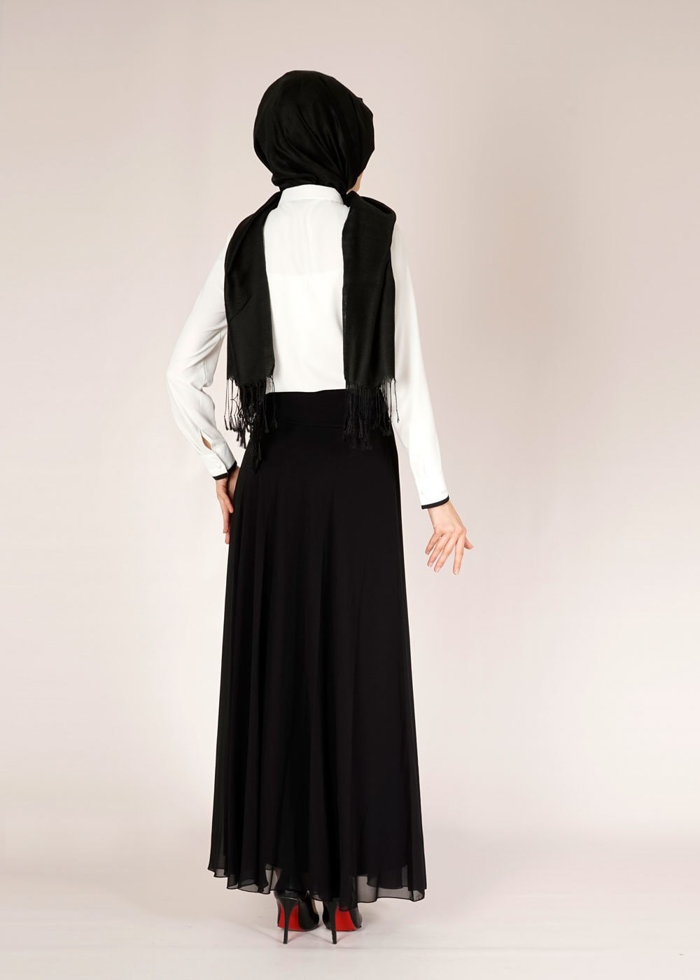 Tesettür giyim BEYAZ 4680 LORA BLUZ 38/46