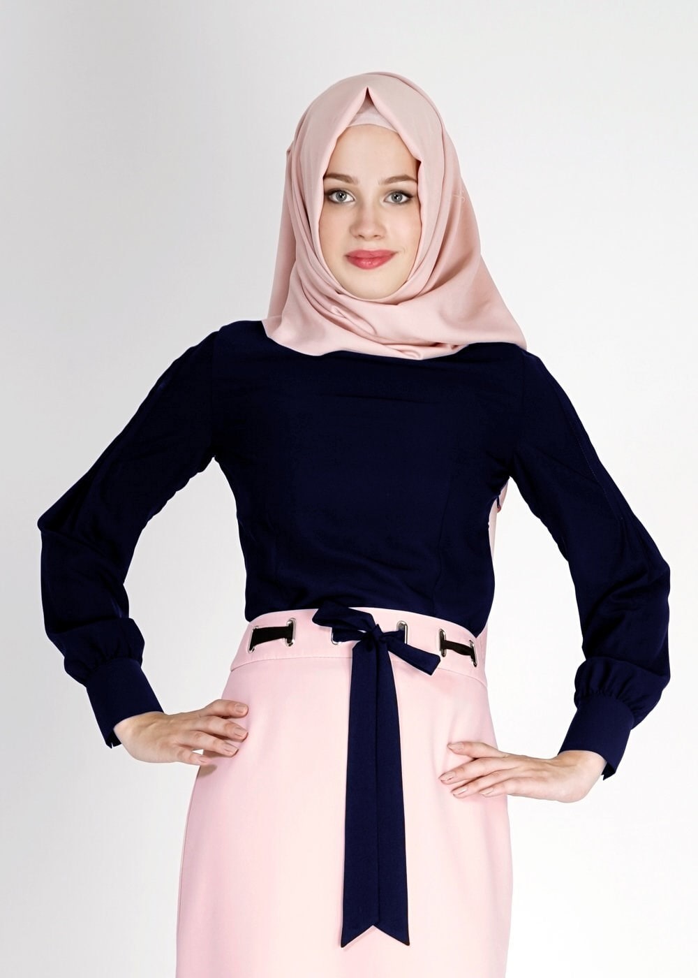 Tesettür giyim LACİVERT 4738 Lora Tesettür Bluz