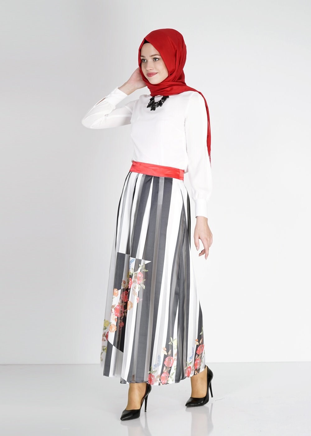 Tesettür giyim BEYAZ 4738 Lora Tesettür Bluz