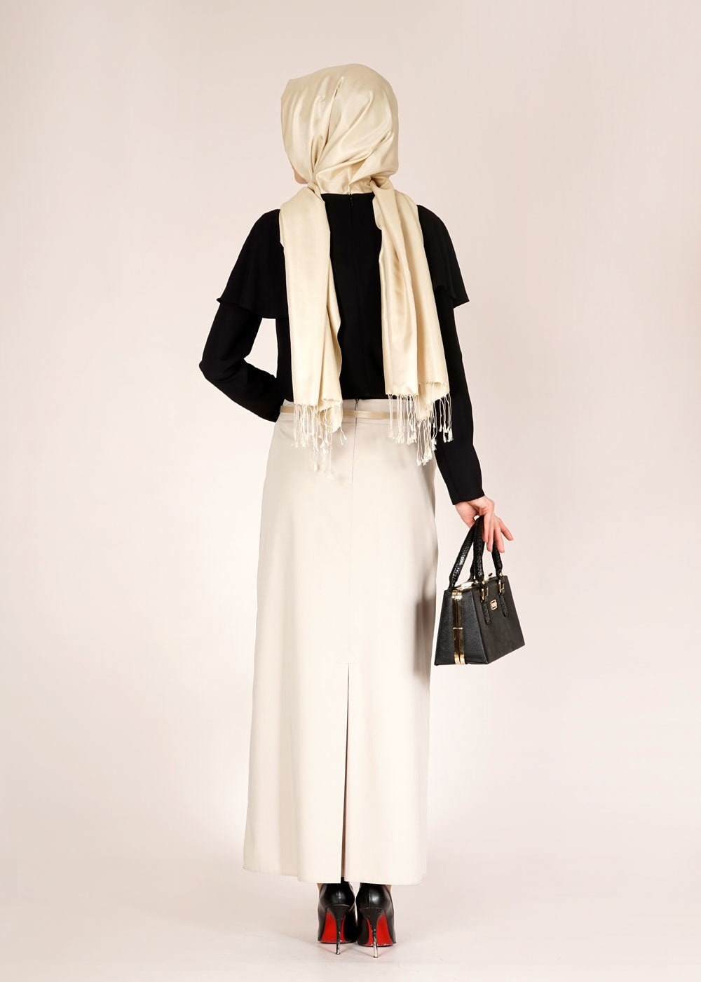 Tesettür giyim SİYAH 4742 Lora Tesettür Bluz