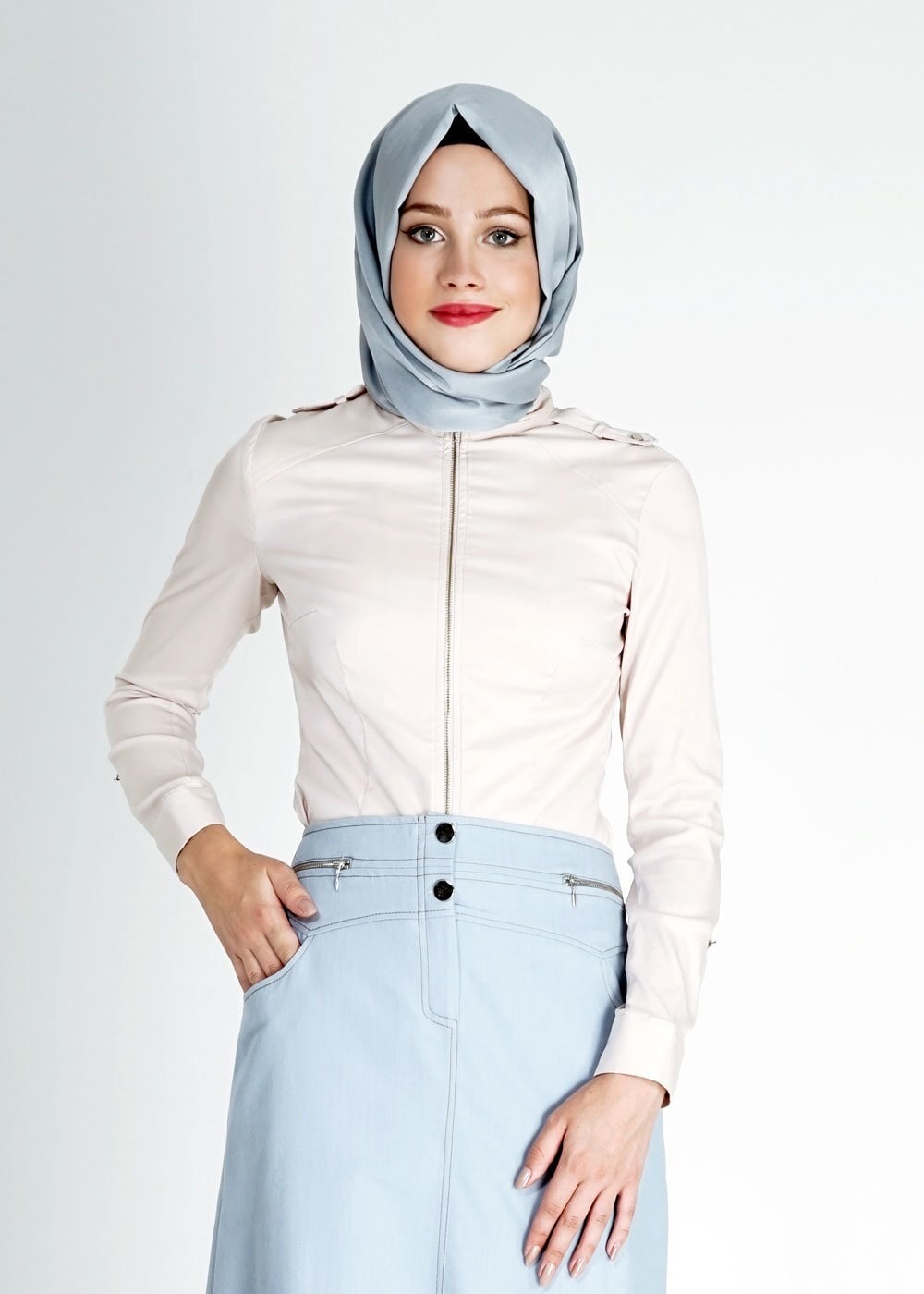 Tesettür giyim EKRU FERMUAR DETAYLI BLUZ 4768 