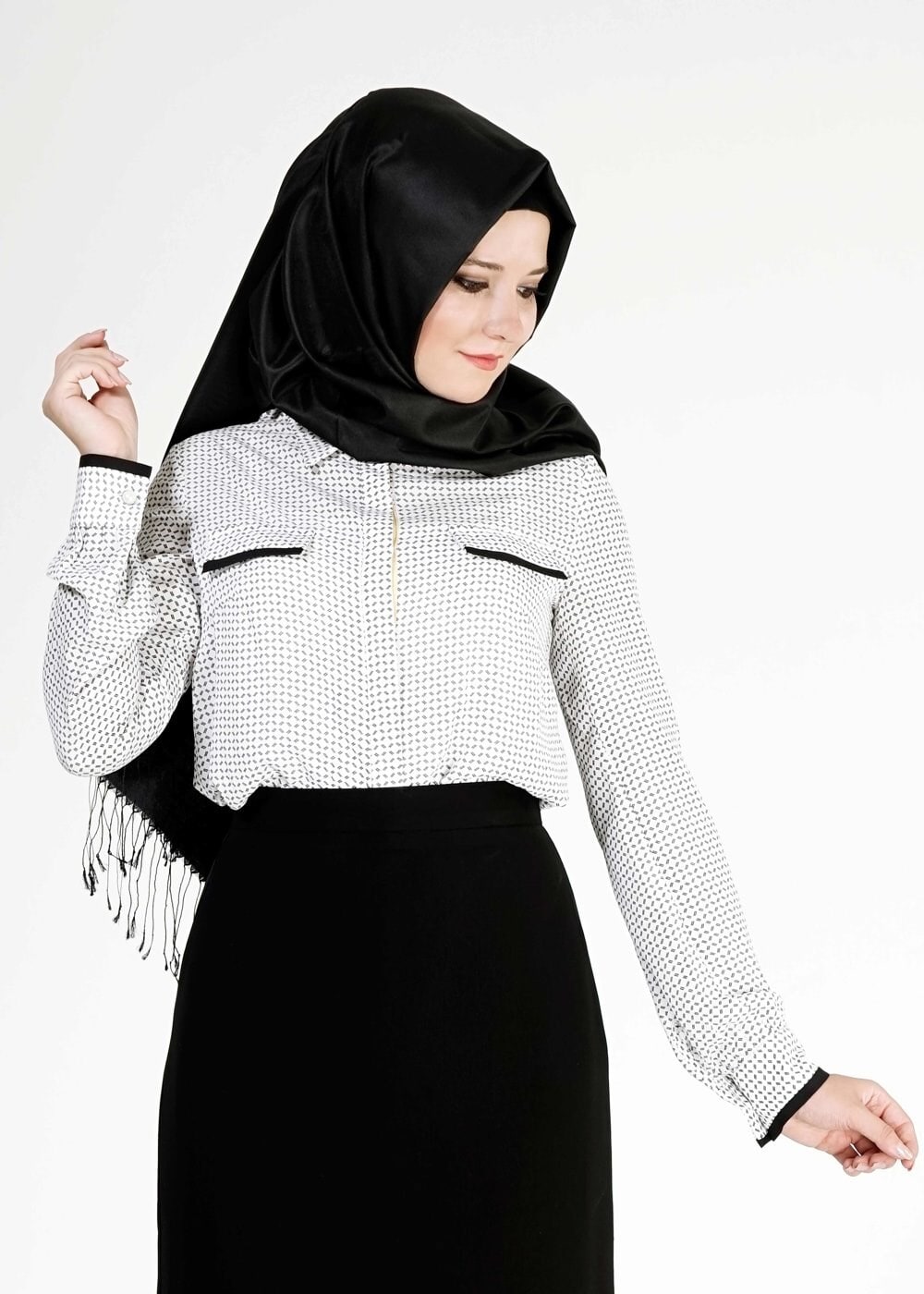 Tesettür giyim BEJ DESENLİ ŞERİT DETAYLI BLUZ 4816