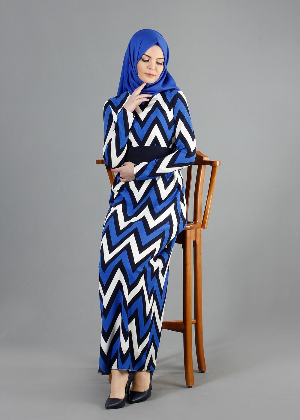 Tesettür giyim LACİVERT ZİKZAK DESENLİ KREP ELBİSE 4887
