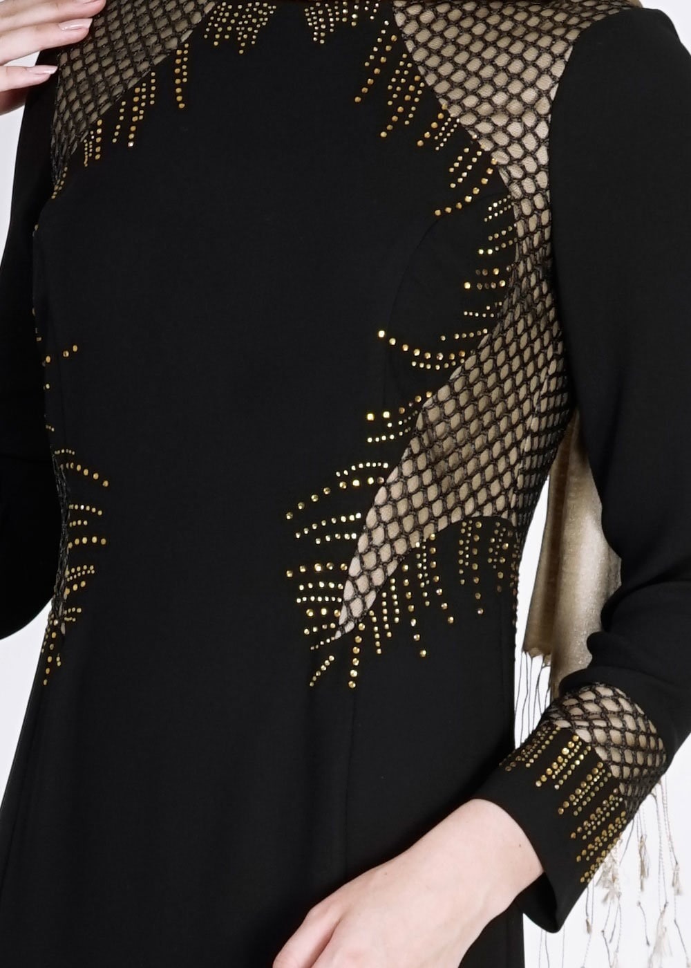 Tesettür giyim SİYAH FİLE DETAYLI TAŞ İŞLEMELİ ABİYE ELBİSE 5105