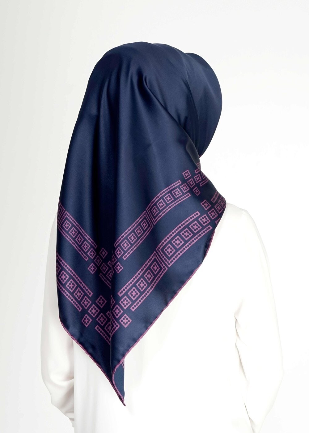 Tesettür giyim LACİVERT 3381 Alvina Eşarp