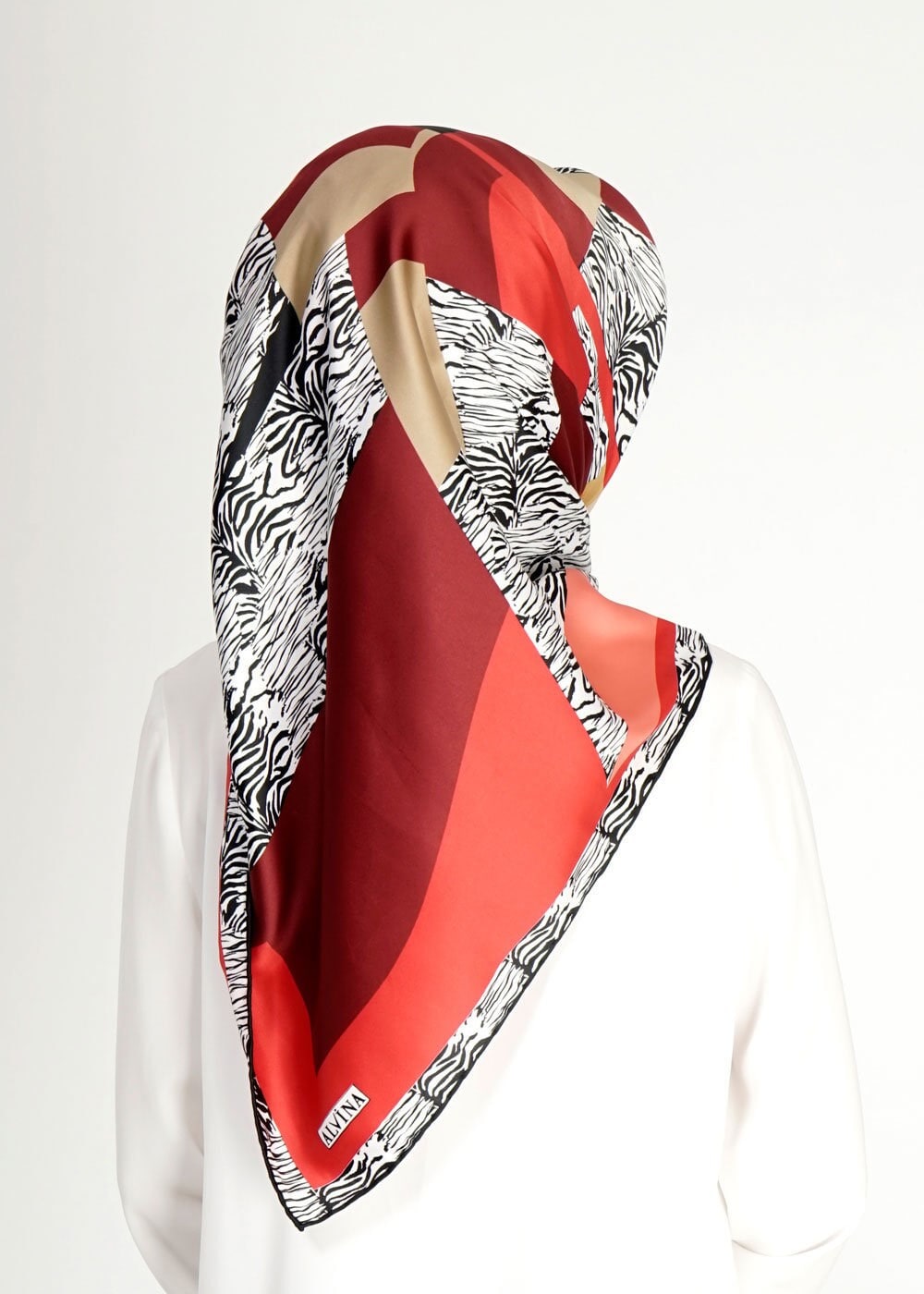 Tesettür giyim BORDO 11207 Alvina Desenli Eşarp