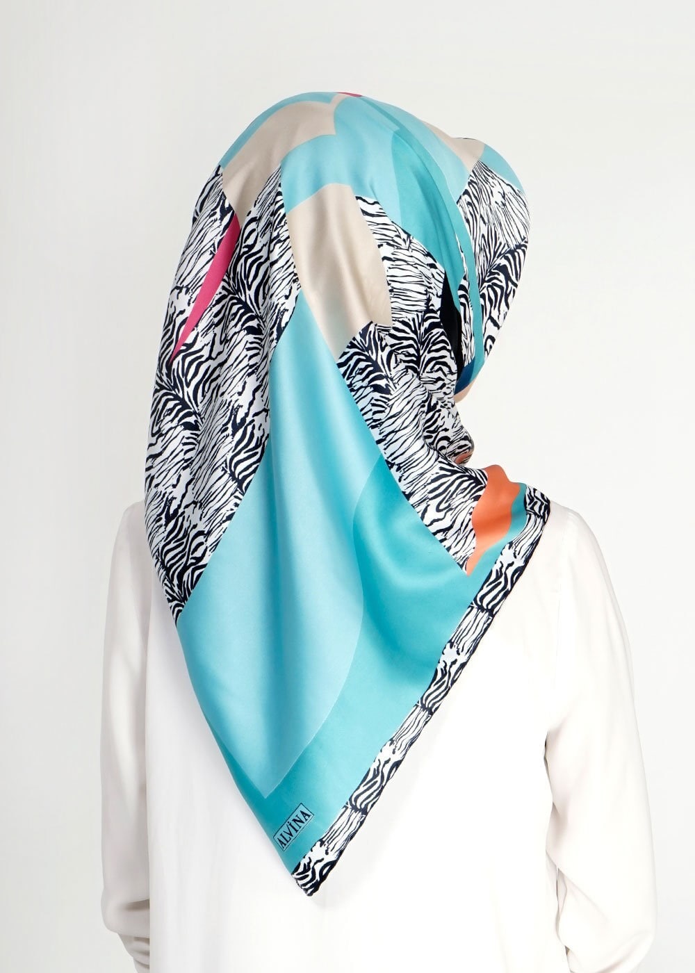 Tesettür giyim MAVİ 11207 Alvina Desenli Eşarp