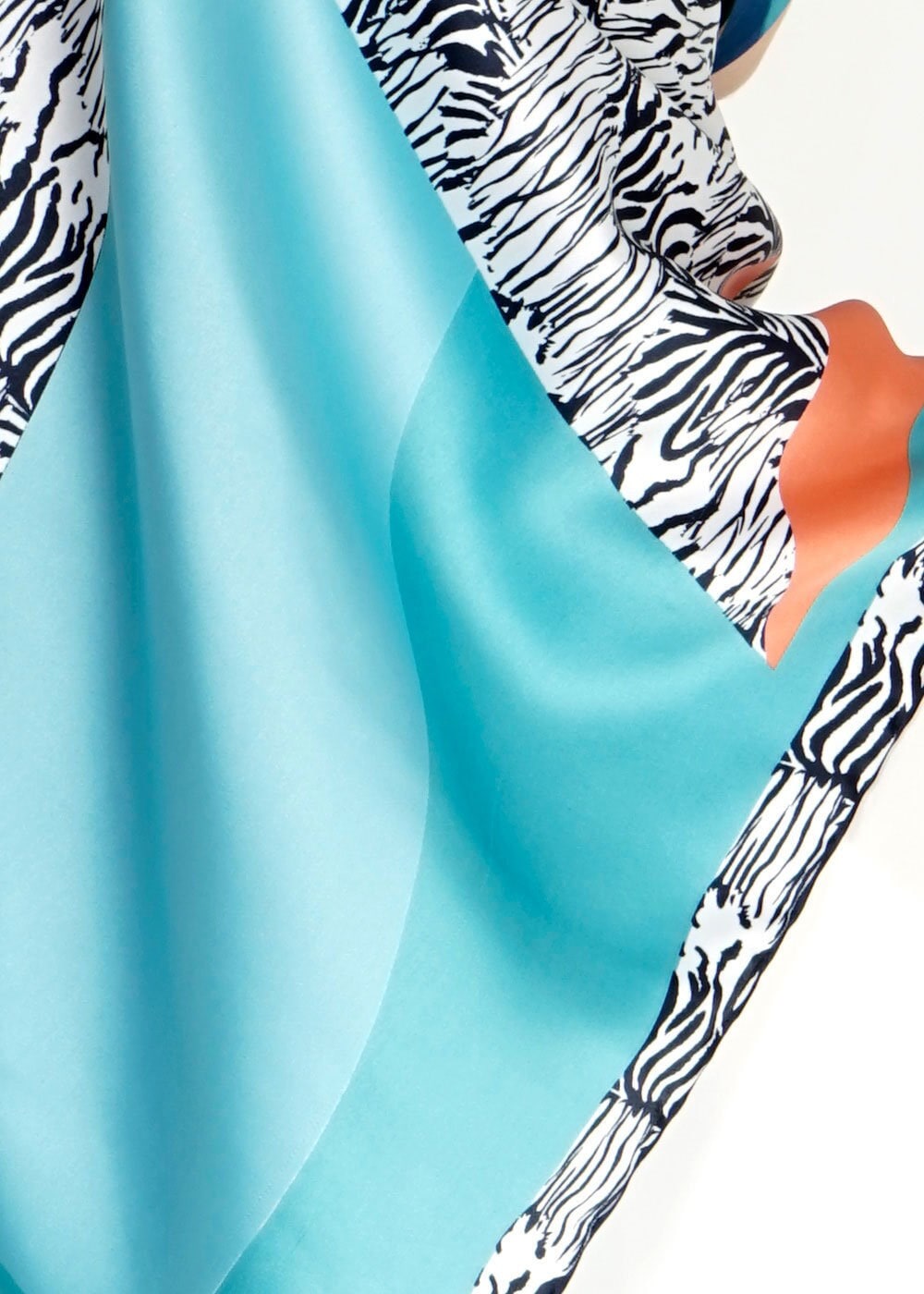 Tesettür giyim MAVİ 11207 Alvina Desenli Eşarp