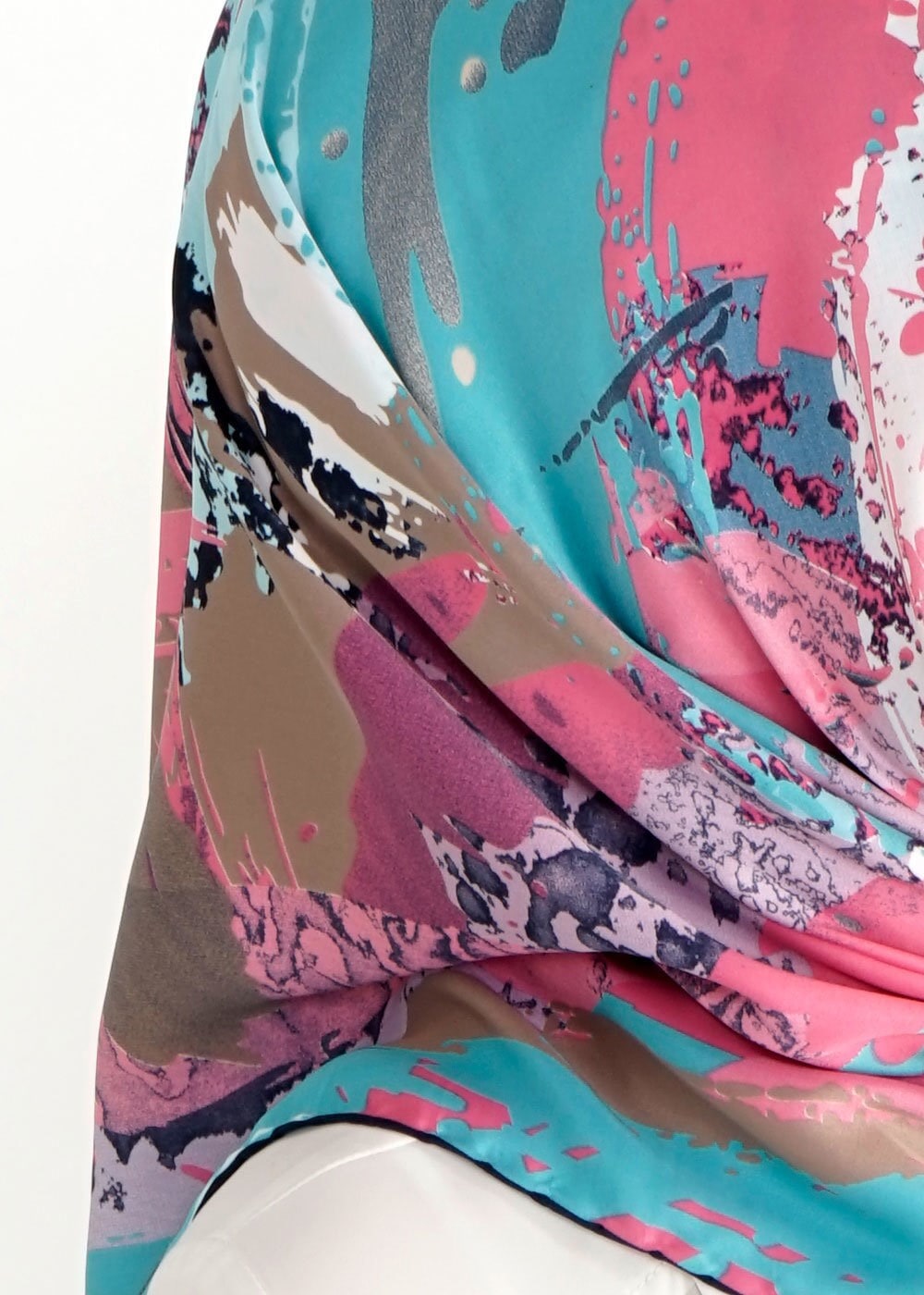 Tesettür giyim MAVİ 11208 Alvina Desenli Eşarp