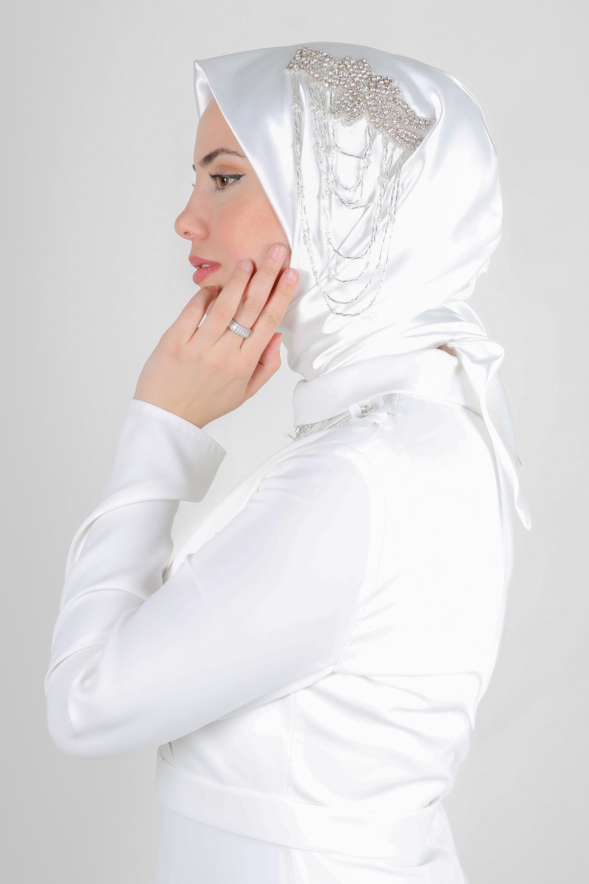 Tesettür giyim BEYAZ 106004 ALVİNA HAZIR EŞARP