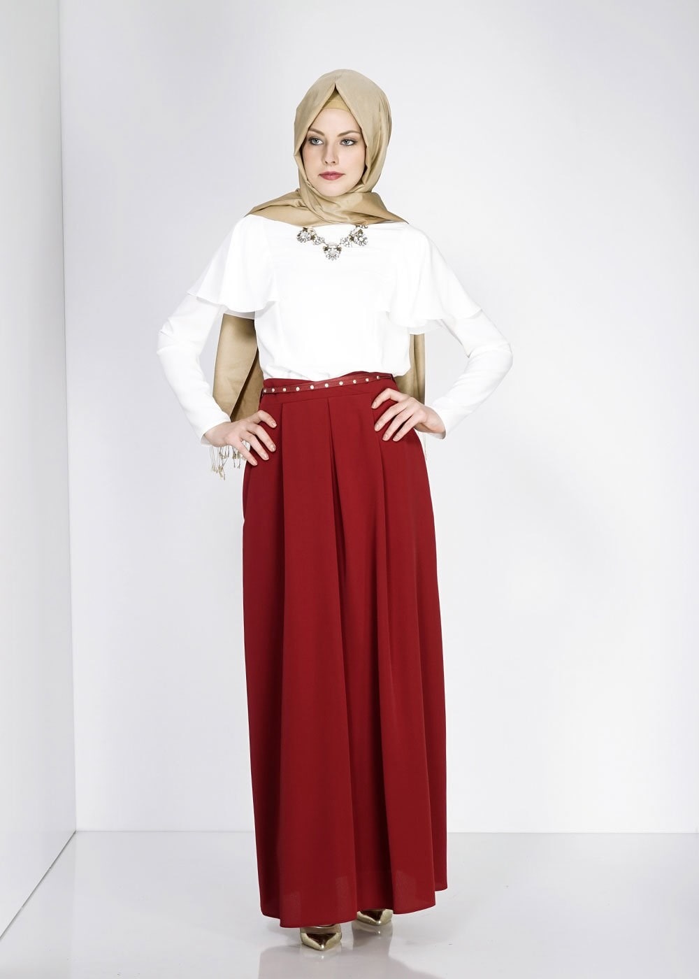 Tesettür giyim BORDO DÜZ KESİM PİLİSELİ ETEK 6664 