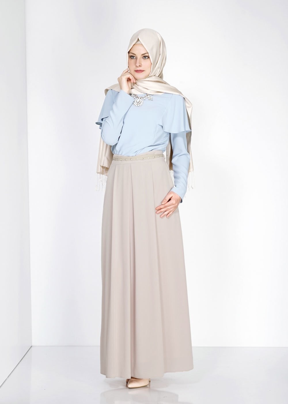 Tesettür giyim BEJ DÜZ KESİM PİLİSELİ ETEK 6664 