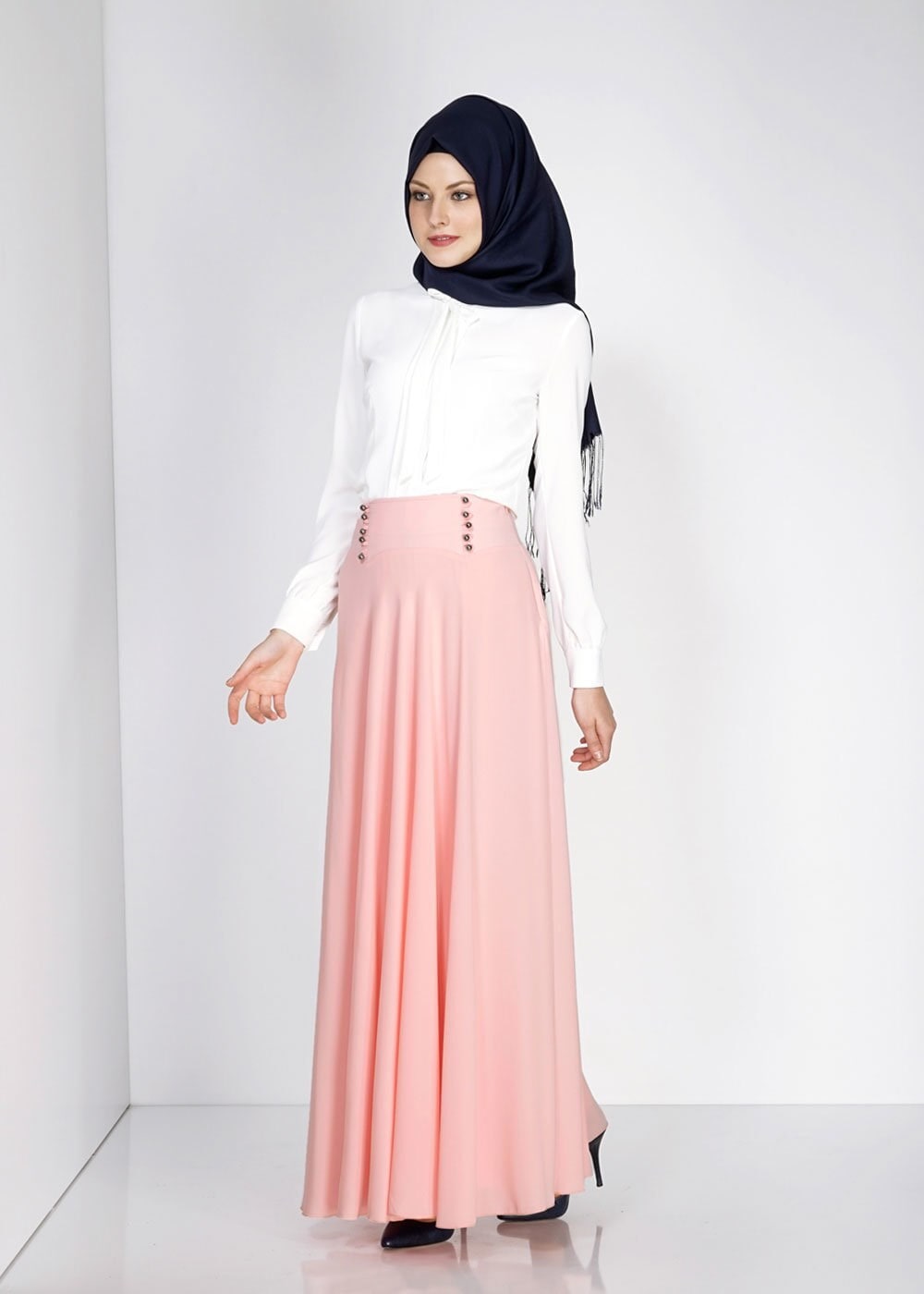 Tesettür giyim PUDRA DÜĞME DETAYLI VOLANLI ETEK 6671