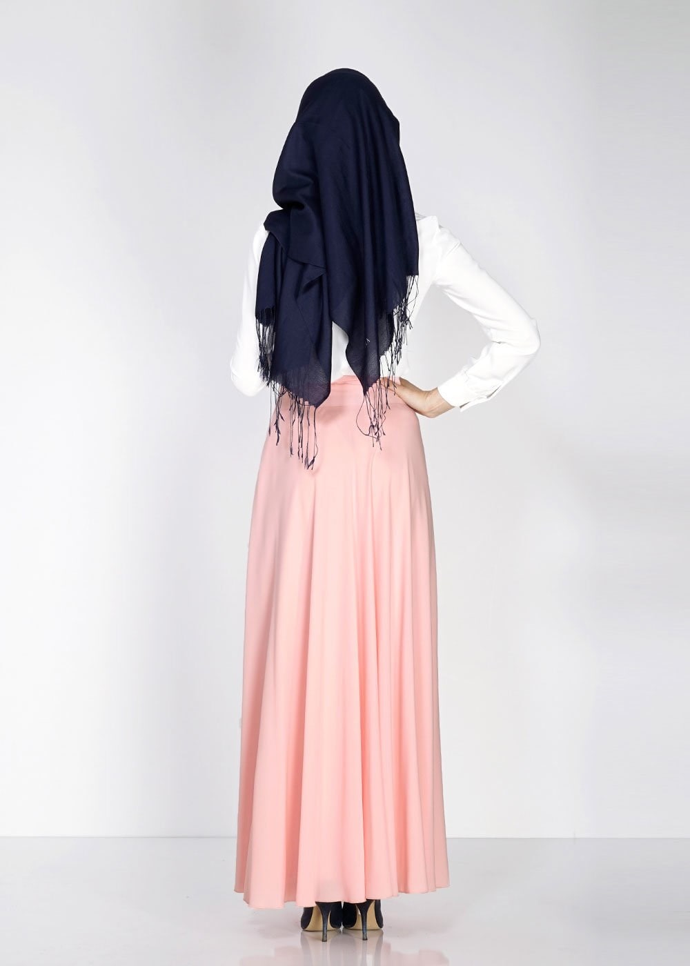 Tesettür giyim PUDRA DÜĞME DETAYLI VOLANLI ETEK 6671