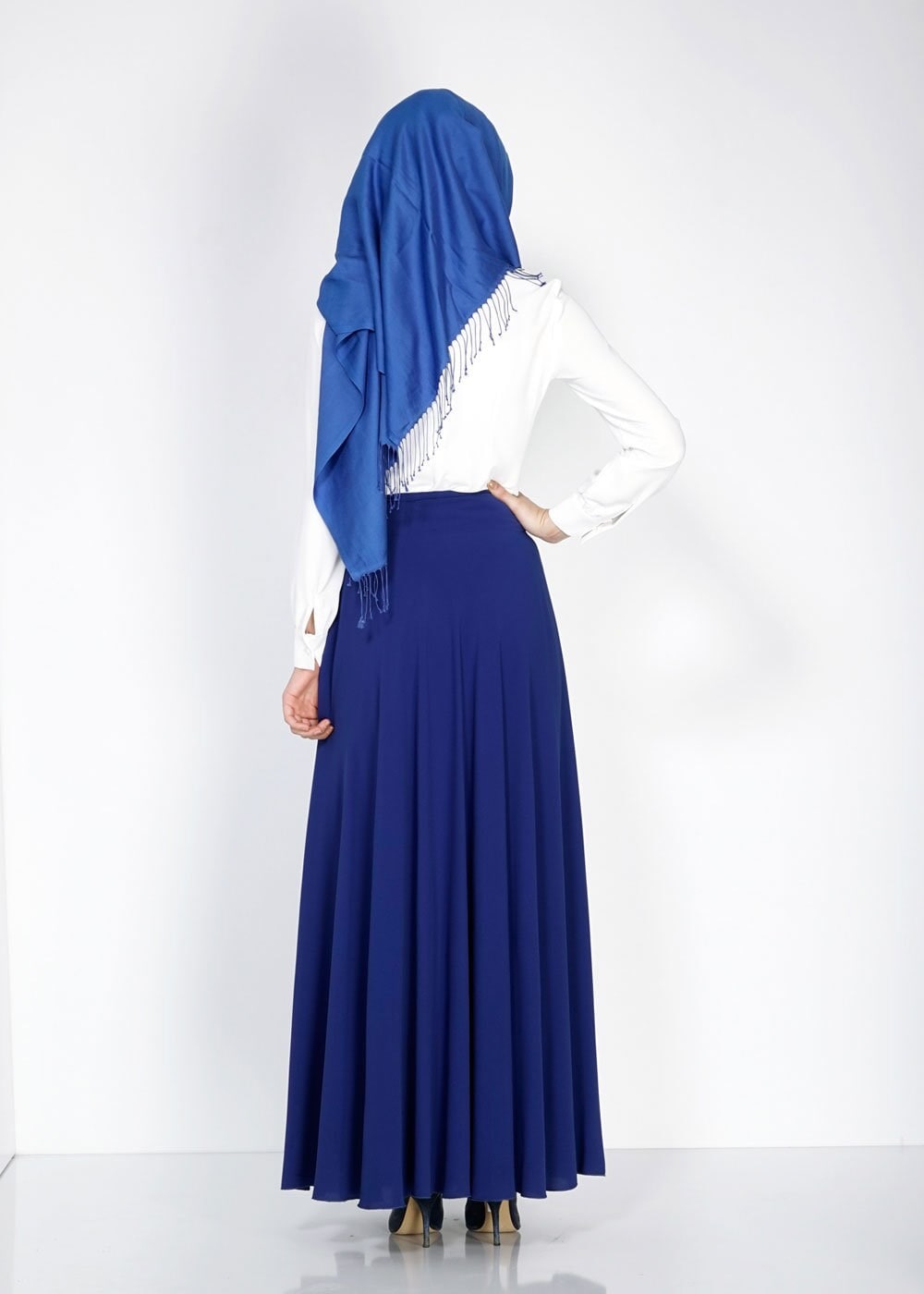 Tesettür giyim MAVİ DÜĞME DETAYLI VOLANLI ETEK 6671