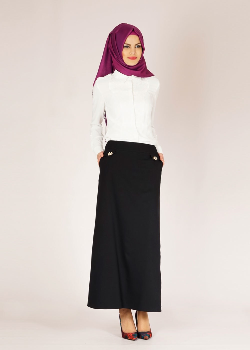 Tesettür giyim SİYAH İNCİ DETAYLI A KESİM ETEK 6674 